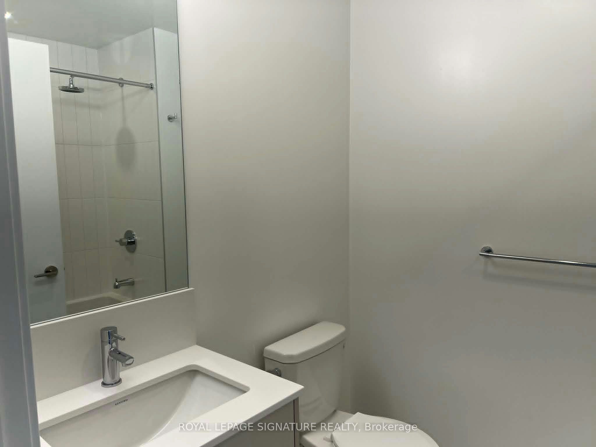 2310-10 Oak St Street, Toronto, ON, M5A 0Z1 - 6