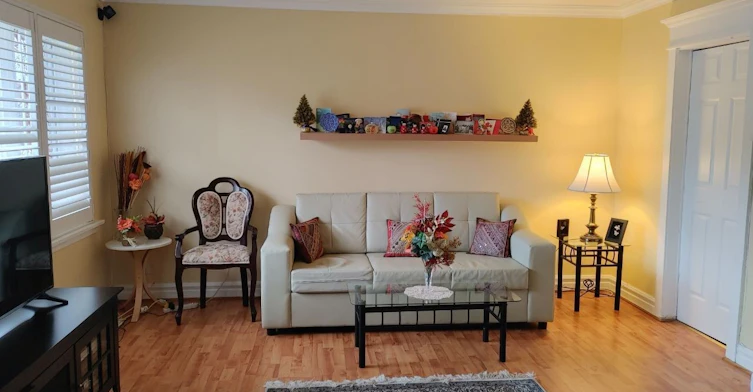 Main Floor-82 Caines Avenue, Toronto, ON, M2R 2L3 - 4