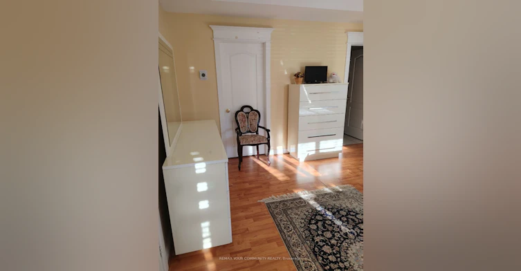 Main Floor-82 Caines Avenue, Toronto, ON, M2R 2L3 - 11