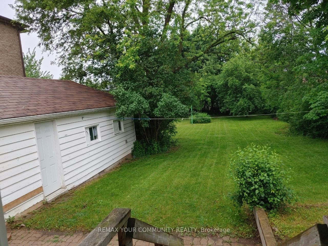 Main Floor-82 Caines Avenue, Toronto, ON, M2R 2L3 - 3