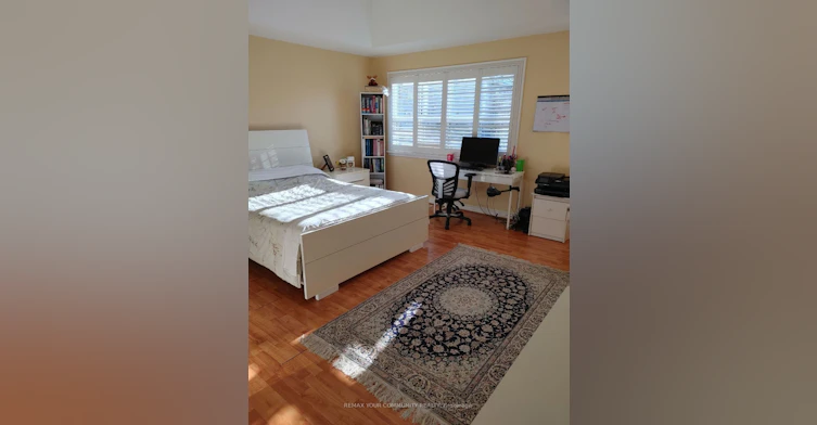Main Floor-82 Caines Avenue, Toronto, ON, M2R 2L3 - 9