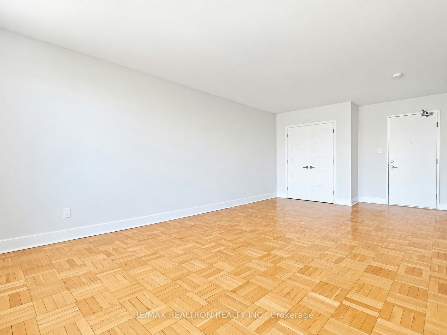 104-95 Lawton Boulevard, Toronto, ON, M4V 1Z8 - 5