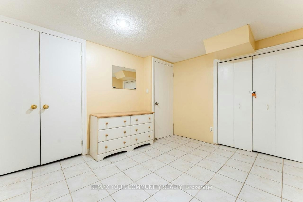 Basement-82 Caines Avenue, Toronto, ON, M2R 2L3 - 6