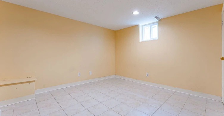 Basement-82 Caines Avenue, Toronto, ON, M2R 2L3 - 14