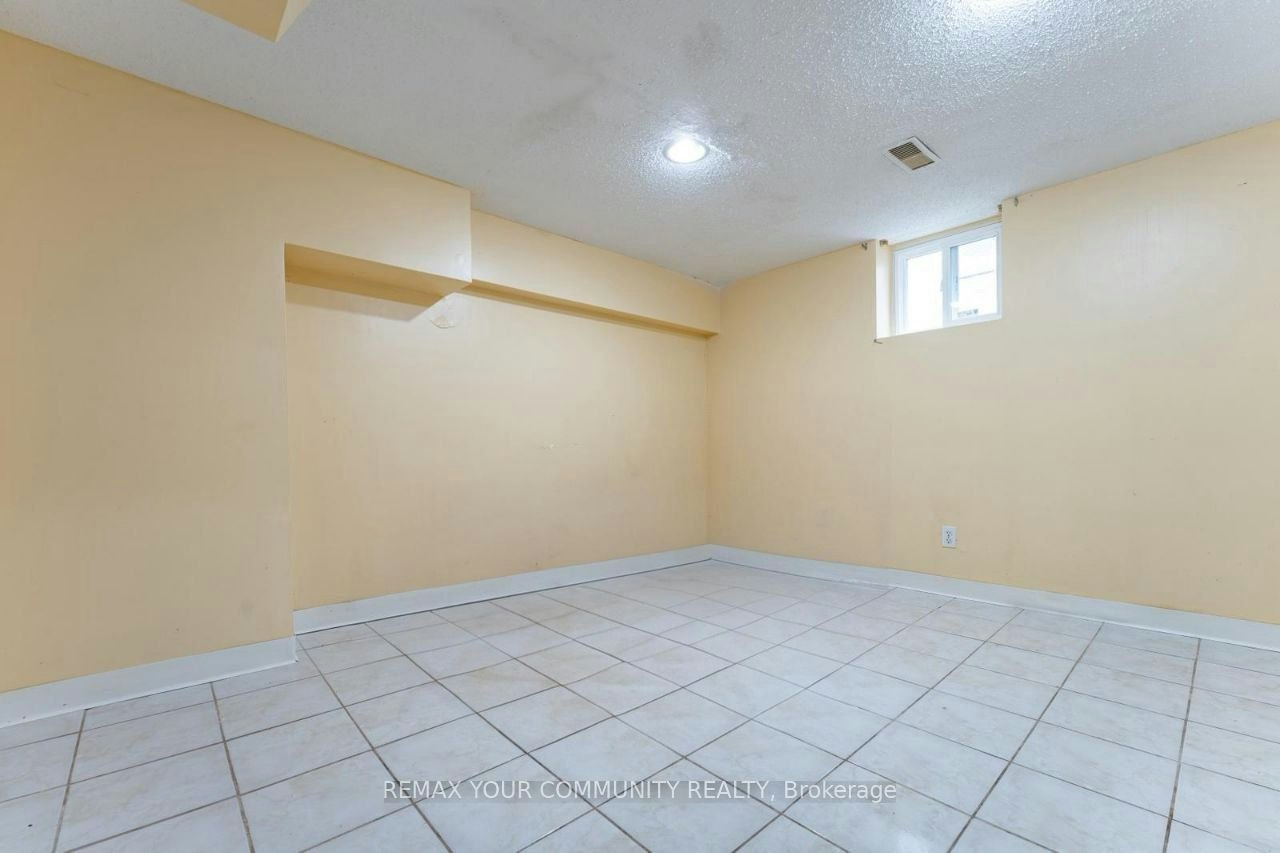 Basement-82 Caines Avenue, Toronto, ON, M2R 2L3 - 7