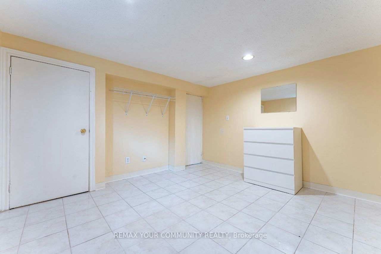 Basement-82 Caines Avenue, Toronto, ON, M2R 2L3 - 10