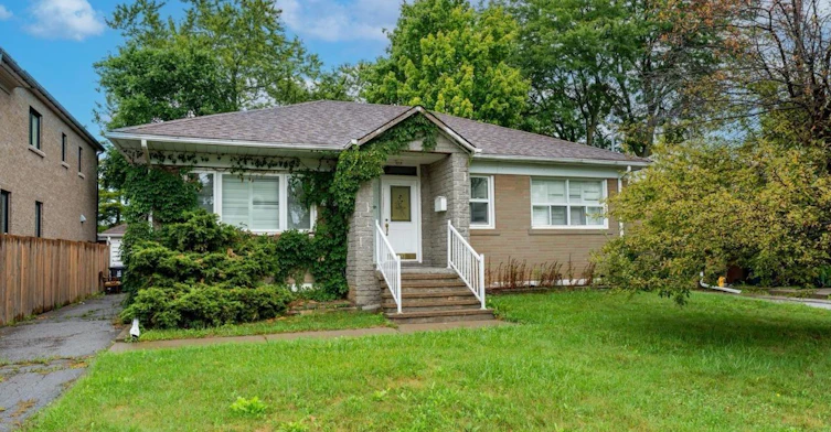 Basement-82 Caines Avenue, Toronto, ON, M2R 2L3