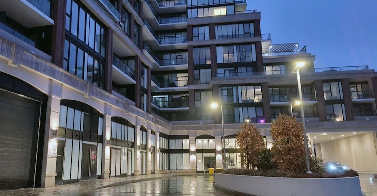 PH09-1 Belsize Drive, Toronto, ON, M4S 0B9 - 29