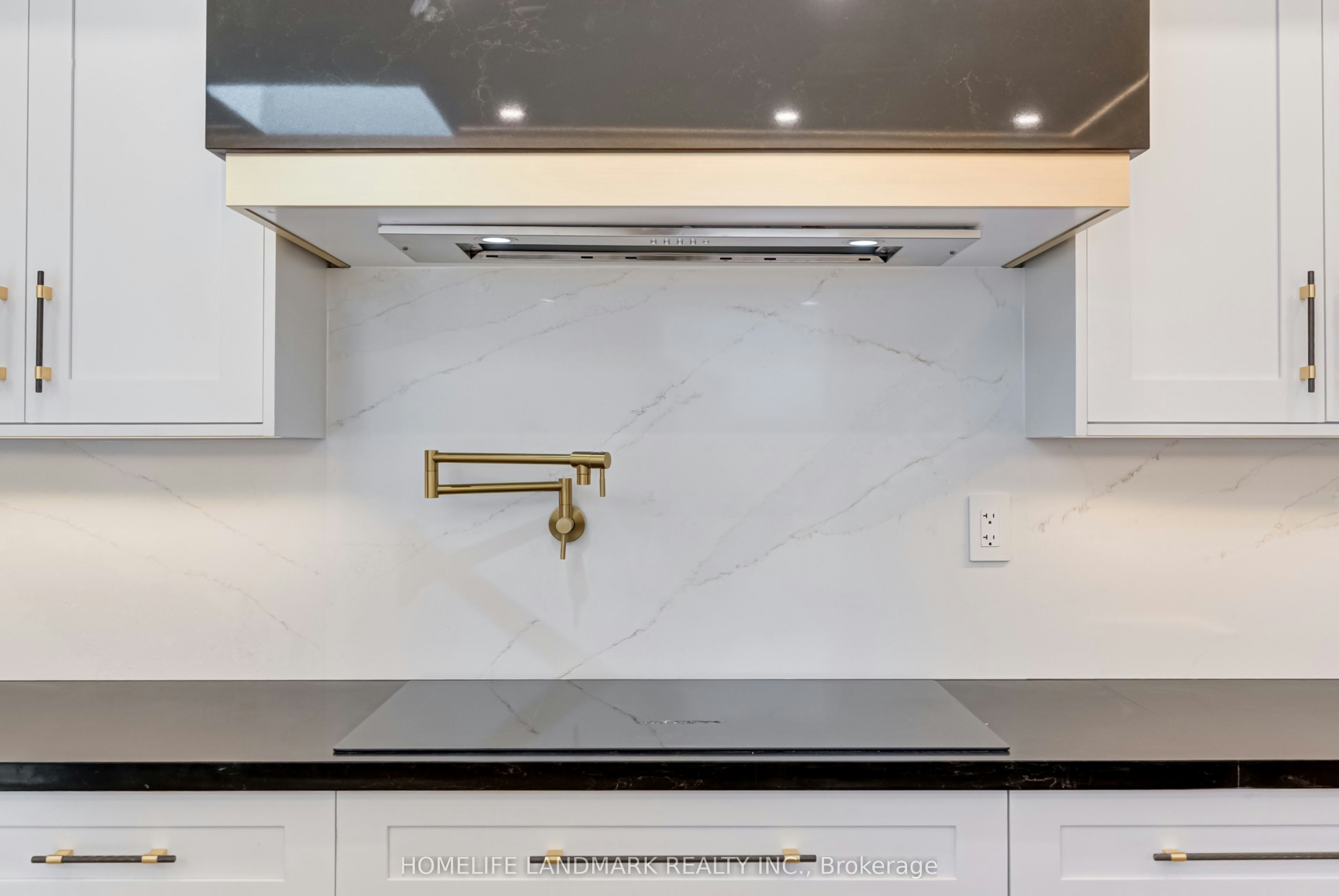 The Palazzo-23 Coulson Avenue, Toronto, ON, M4V 1Y3 - 9