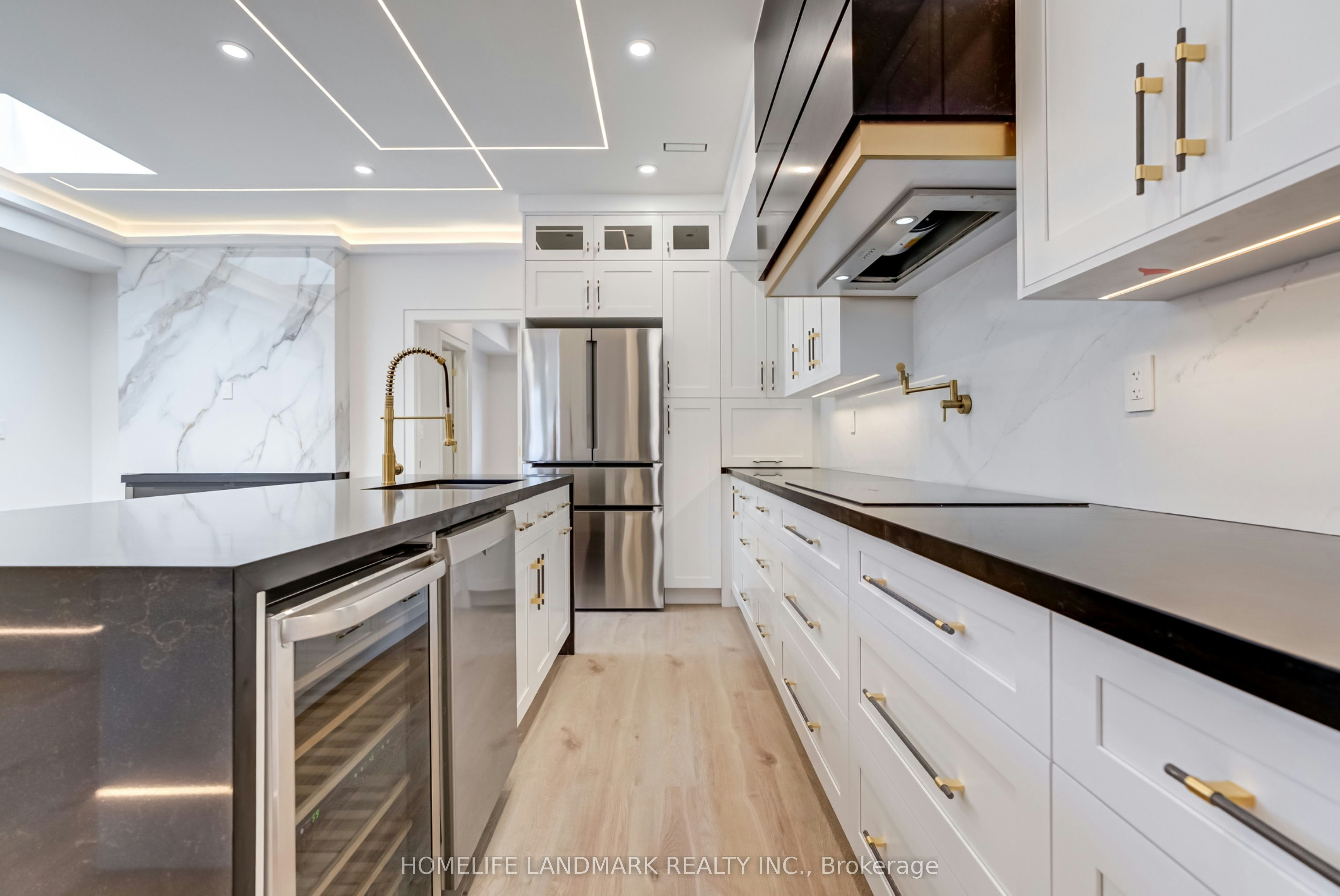 The Palazzo-23 Coulson Avenue, Toronto, ON, M4V 1Y3 - 10