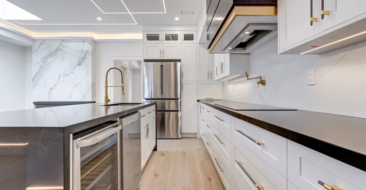 The Palazzo-23 Coulson Avenue, Toronto, ON, M4V 1Y3 - 10