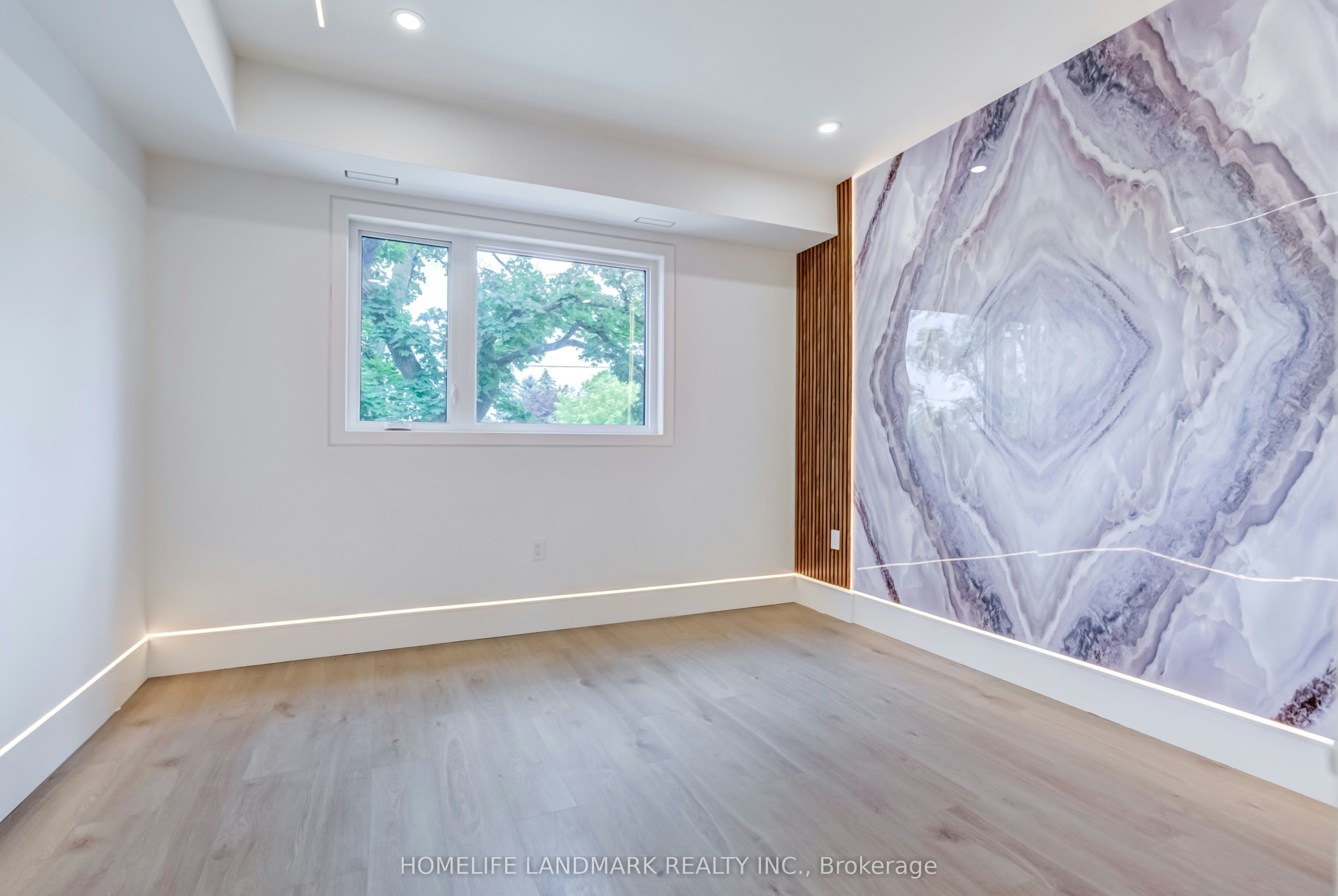 The Palazzo-23 Coulson Avenue, Toronto, ON, M4V 1Y3 - 17