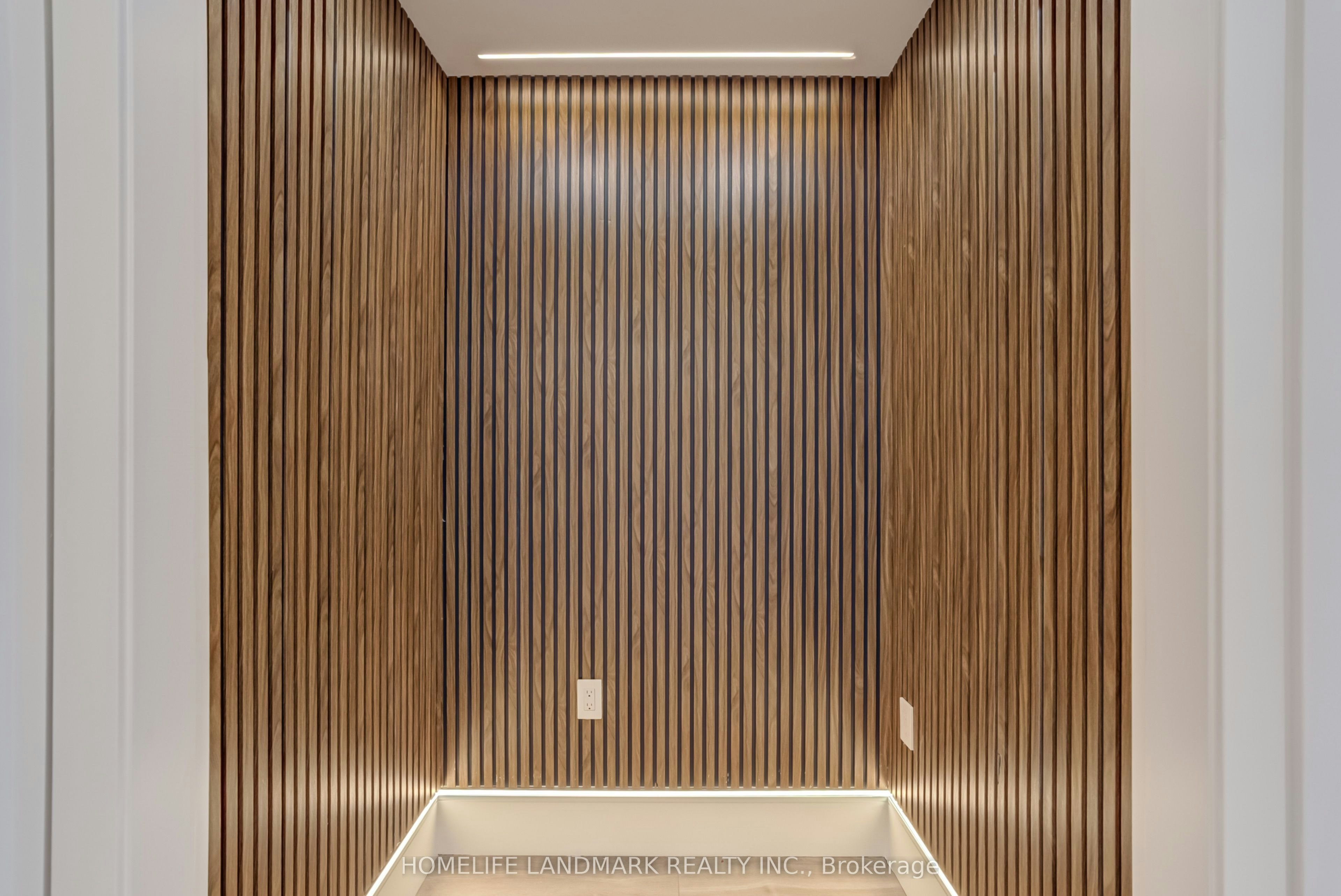 The Palazzo-23 Coulson Avenue, Toronto, ON, M4V 1Y3 - 14