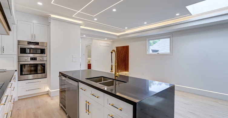 The Palazzo-23 Coulson Avenue, Toronto, ON, M4V 1Y3 - 13