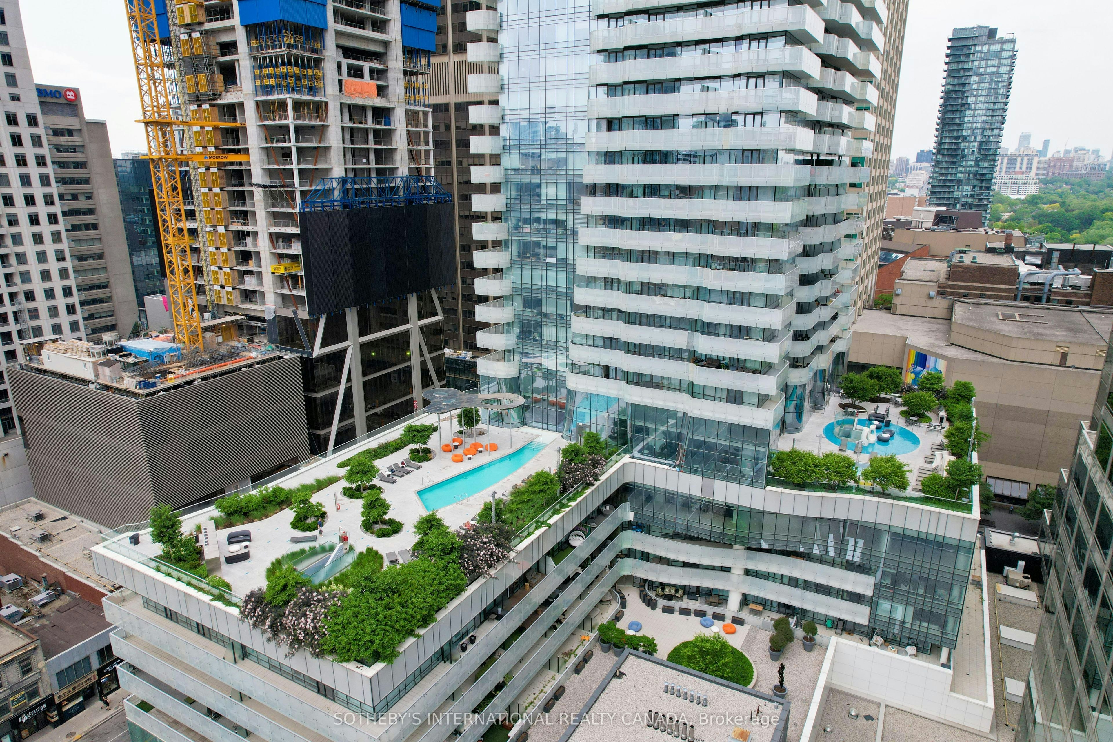 6404-1 Bloor Street E, Toronto, ON, M4W 1A9 - 44