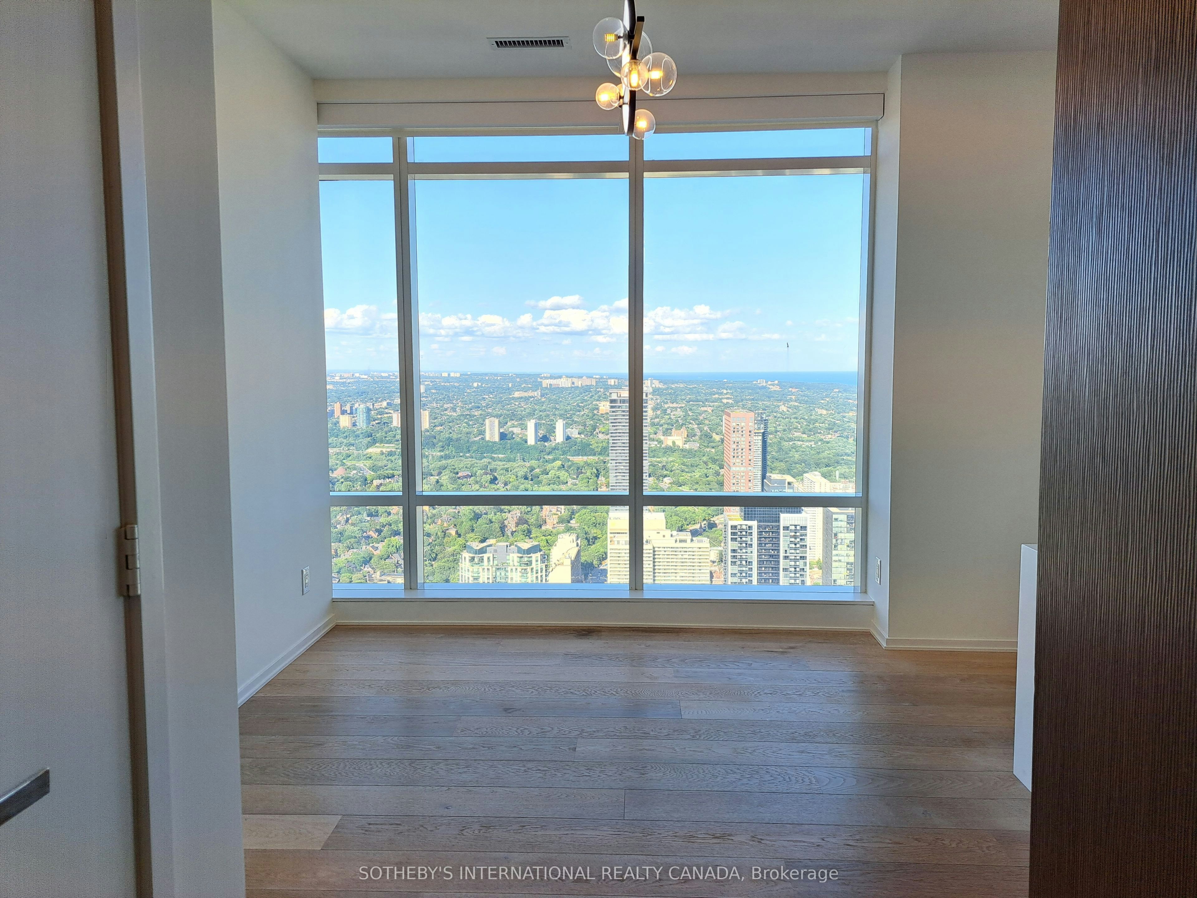 6404-1 Bloor Street E, Toronto, ON, M4W 1A9 - 8