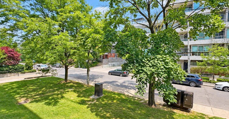 206-490 Eglinton Avenue E, Toronto, ON, M4P 1M4 - 8