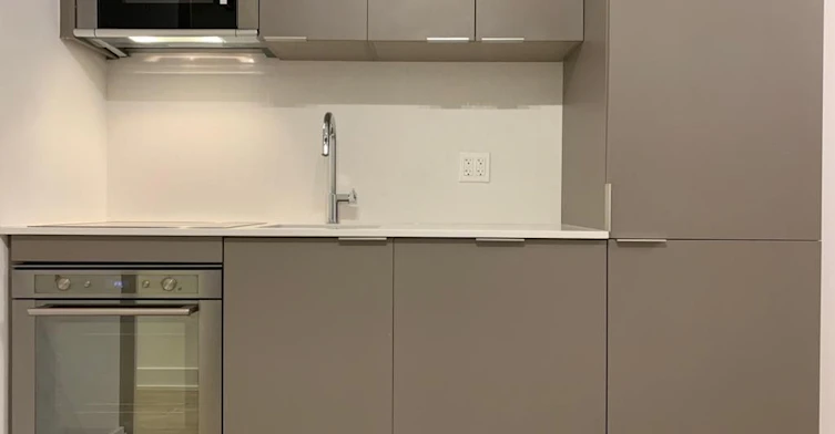 1416W-27 Bathurst Street, Toronto, ON, M5V 2P1 - 5
