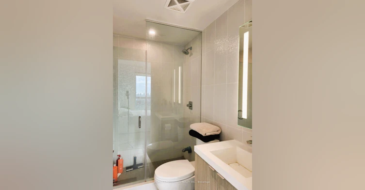 2821-585 Bloor Street E, Toronto, ON, M4W 0B3 - 13