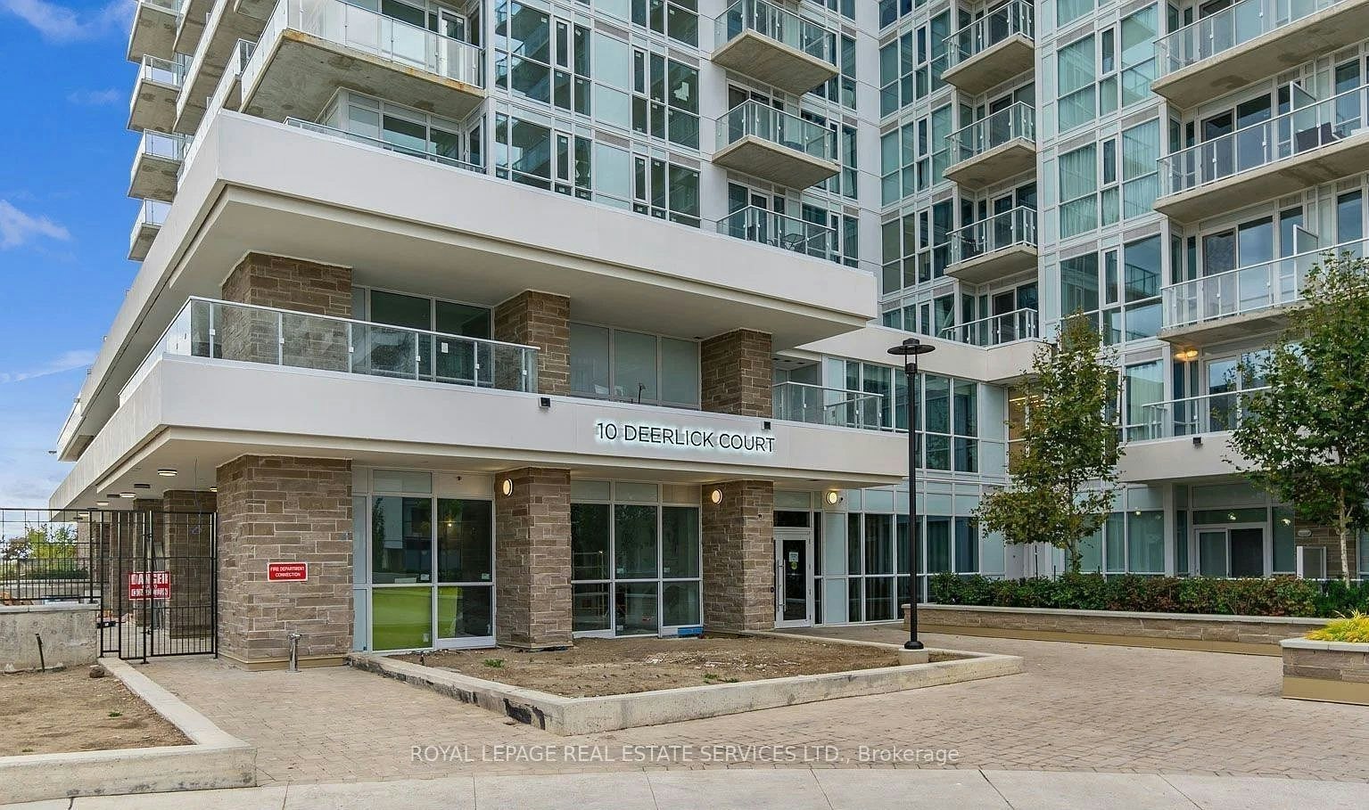 610-10 Deerlick Court, Toronto, ON, M3A 1Y4