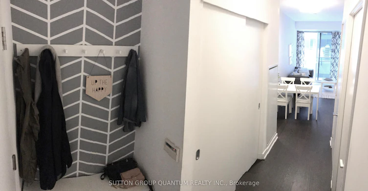 220-1030 King Street W, Toronto, ON, M6K 0B4 - 4