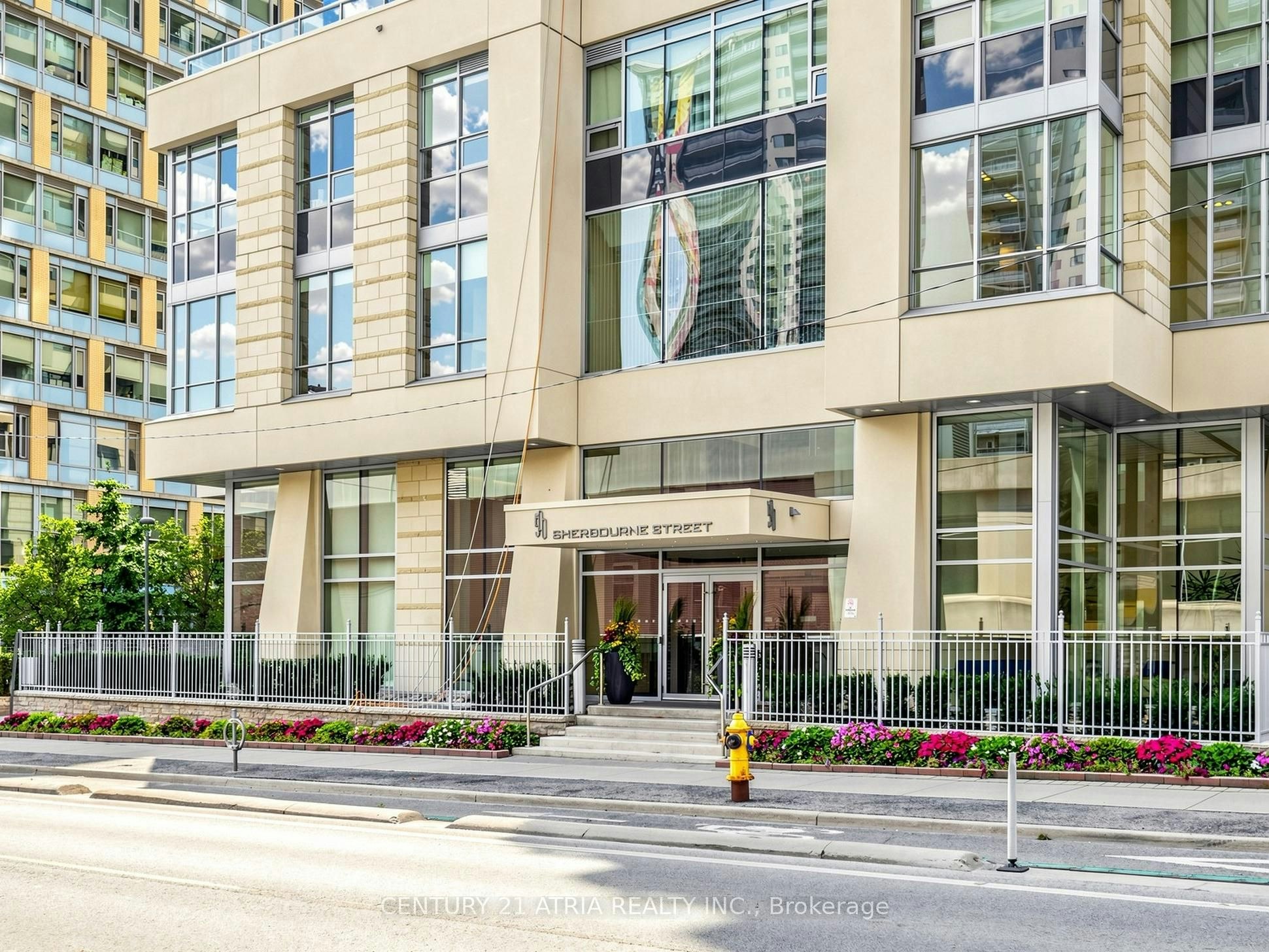 1401-500 Sherbourne Street, Toronto, ON, M4X 1L1 - 2