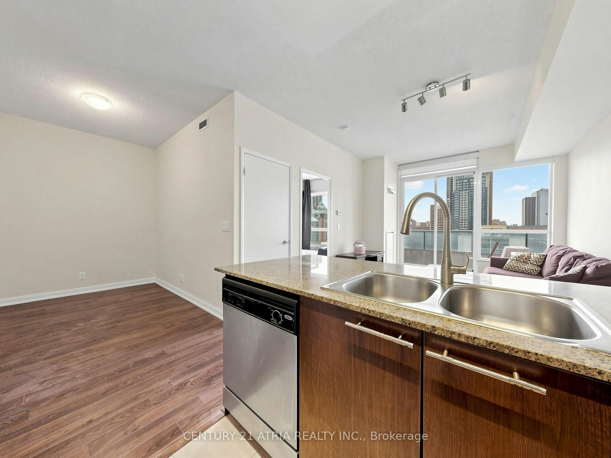1401-500 Sherbourne Street, Toronto, ON, M4X 1L1 - 12