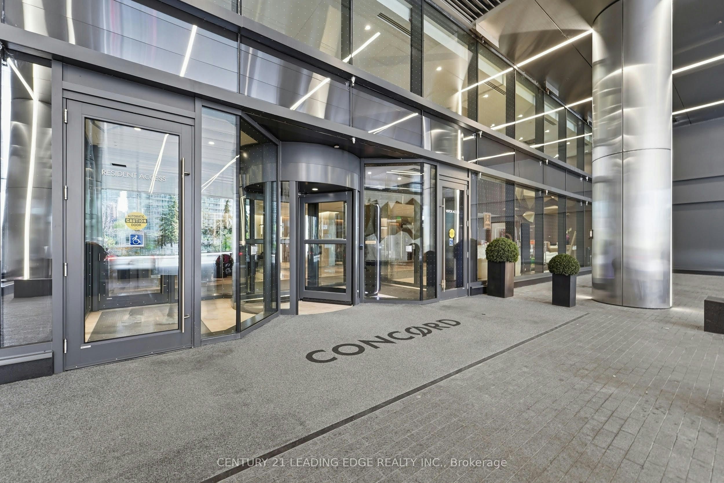 622-3 Concord Cityplace Way, Toronto, ON, M5V 0X4 - 2