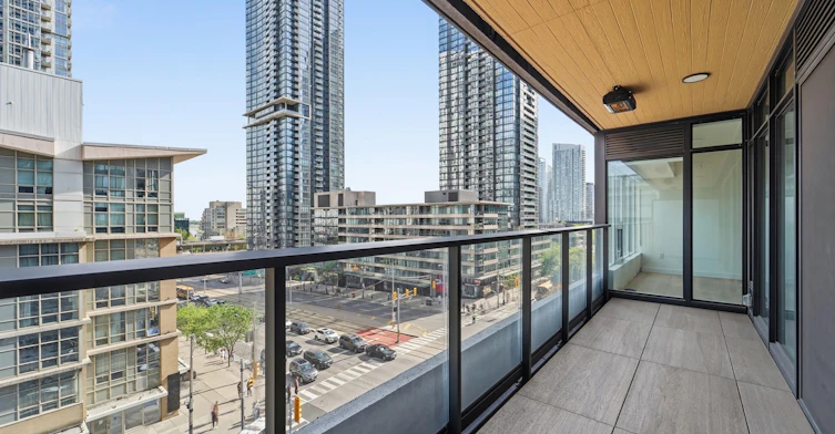 622-3 Concord Cityplace Way, Toronto, ON, M5V 0X4 - 18