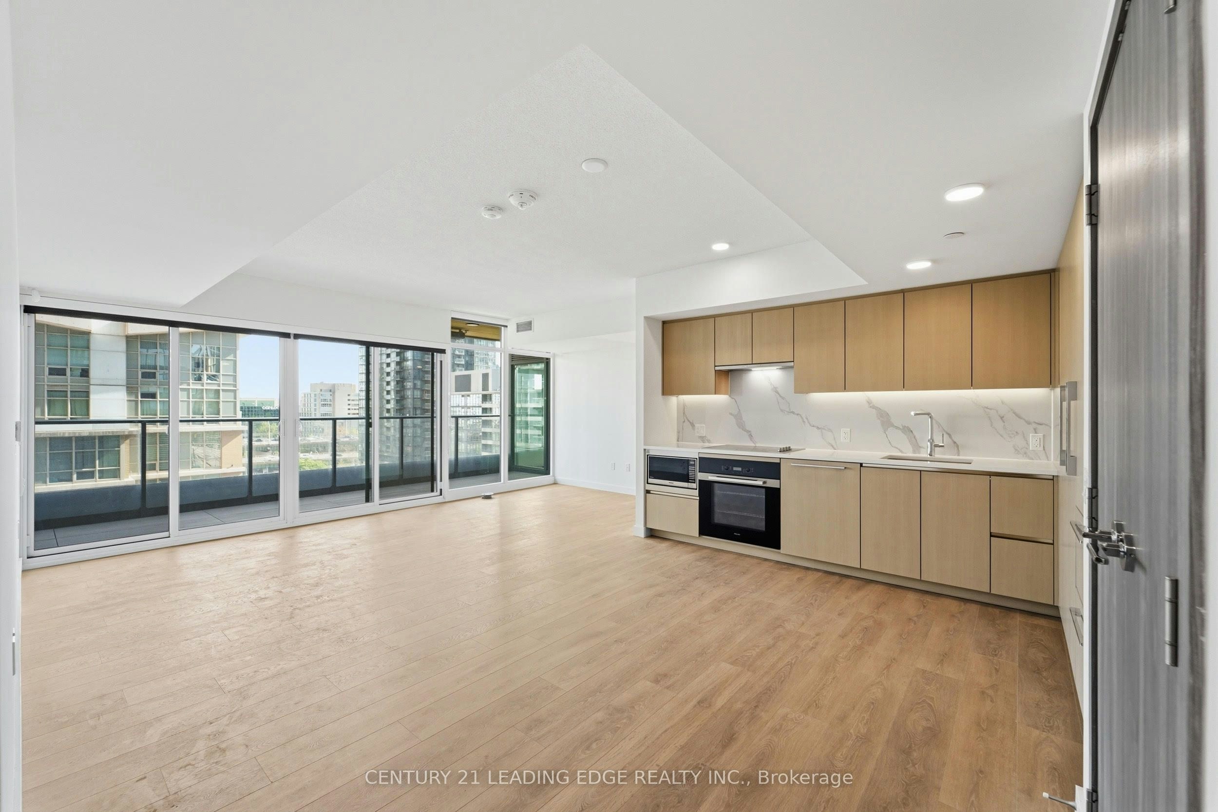 622-3 Concord Cityplace Way, Toronto, ON, M5V 0X4 - 4