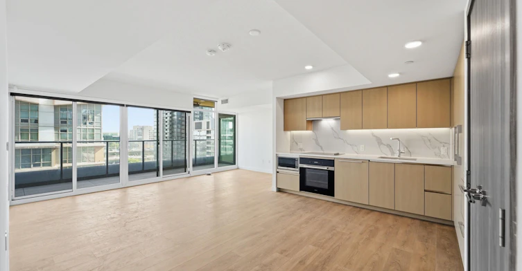 622-3 Concord Cityplace Way, Toronto, ON, M5V 0X4 - 4
