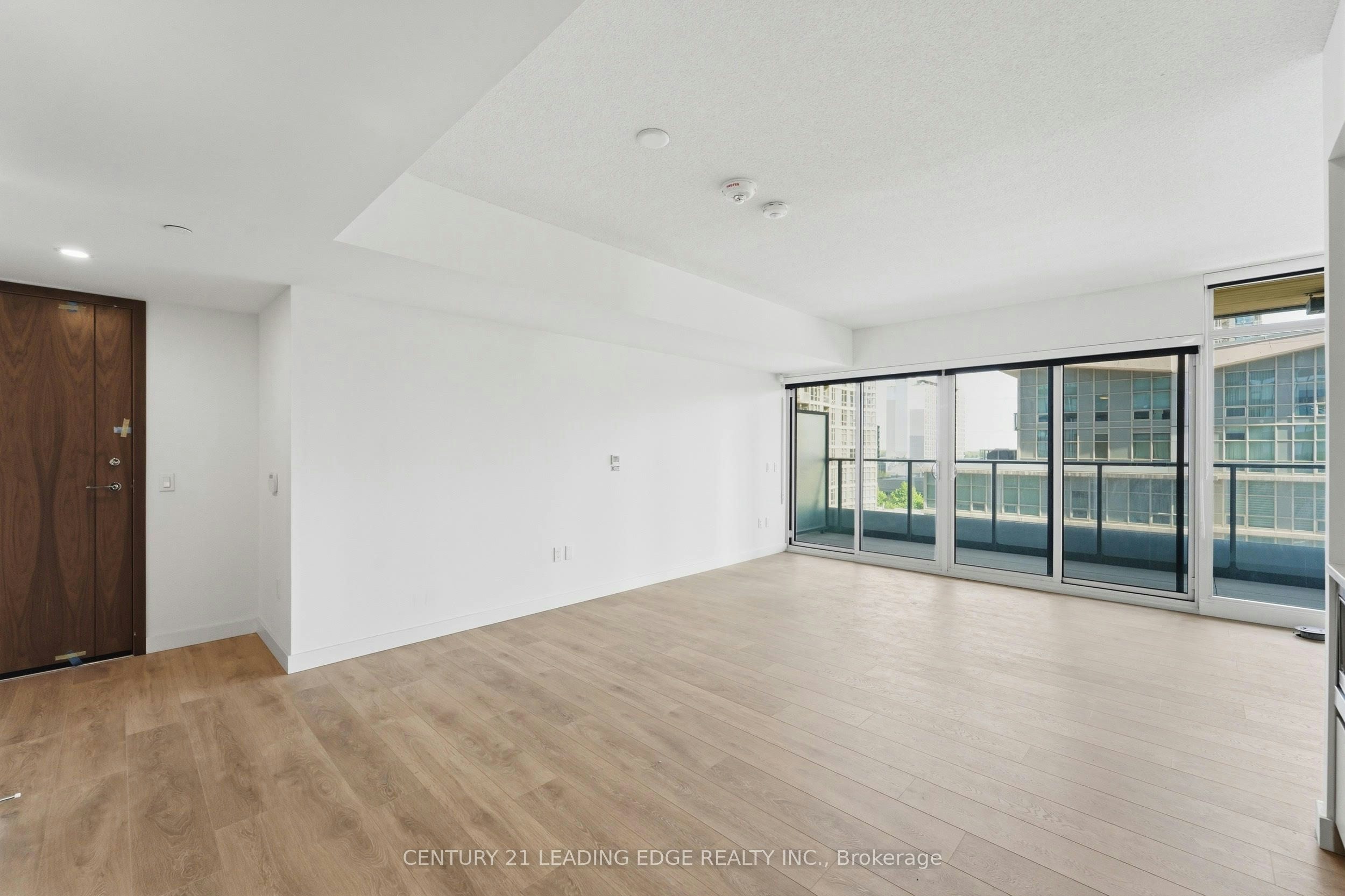 622-3 Concord Cityplace Way, Toronto, ON, M5V 0X4 - 6
