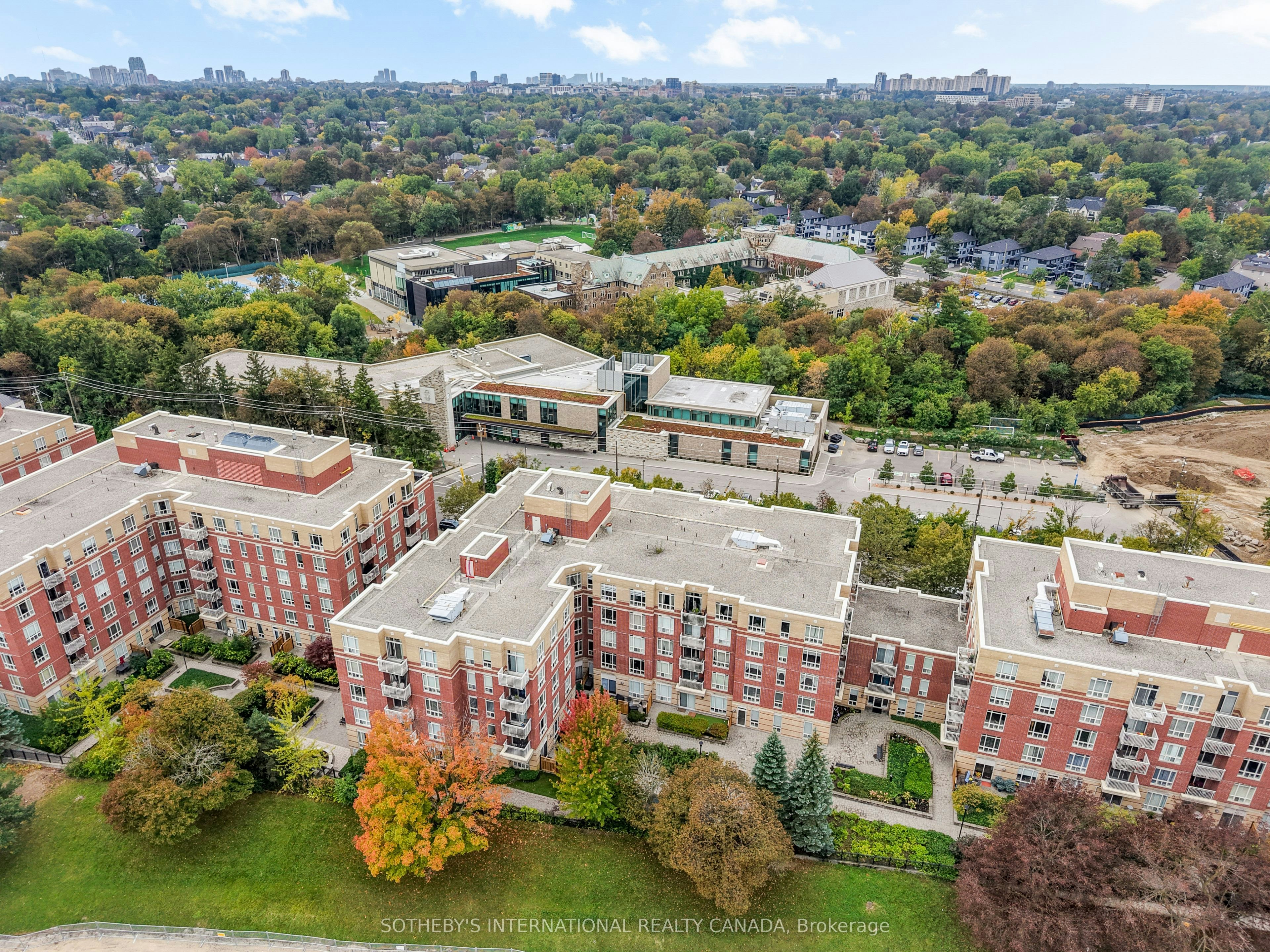 212-481 Rosewell Avenue, Toronto, ON, M4R 2J1