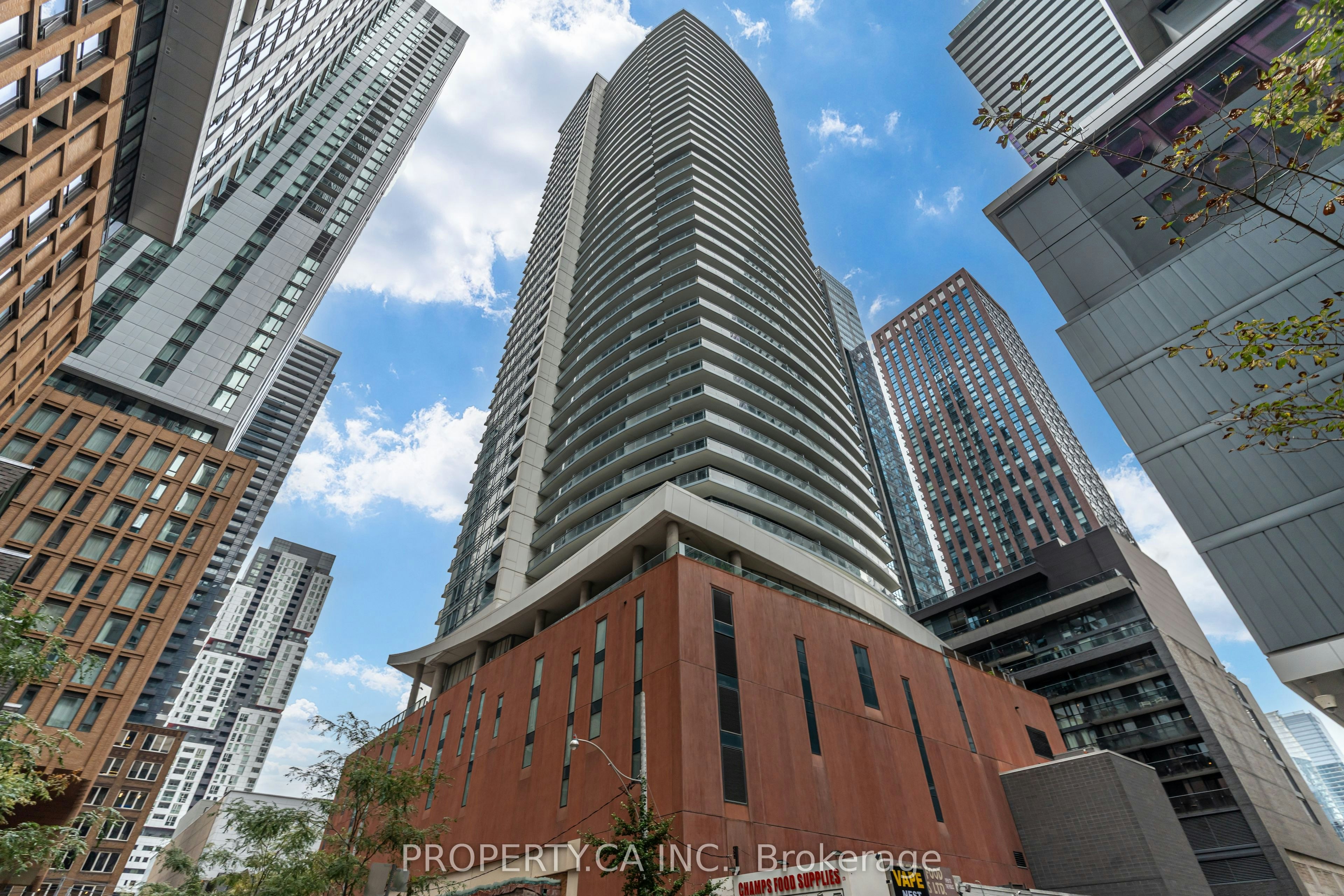 1801-21 Widmer Street, Toronto, ON, M5V 0B8 - 28