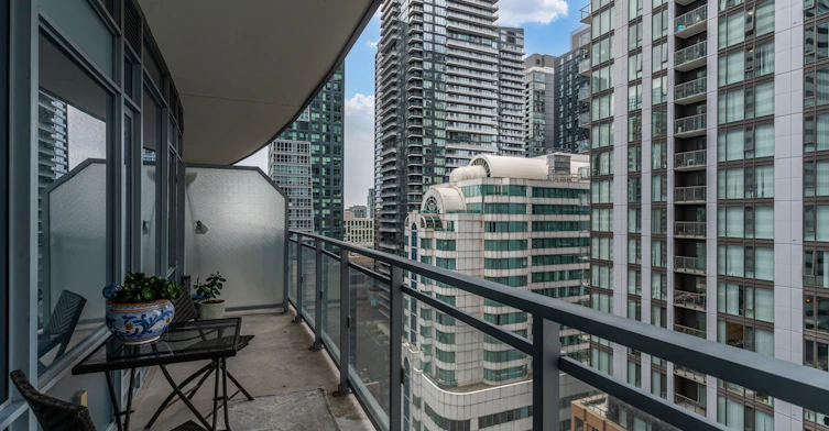 1801-21 Widmer Street, Toronto, ON, M5V 0B8 - 24