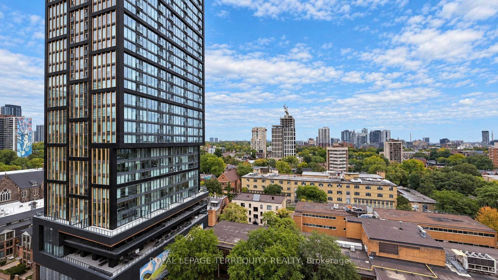 14C-256 Jarvis Street, Toronto, ON, M5B 2J4 - 2