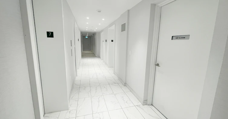 720-238 Simcoe Street, Toronto, ON, M5T 1T4 - 3