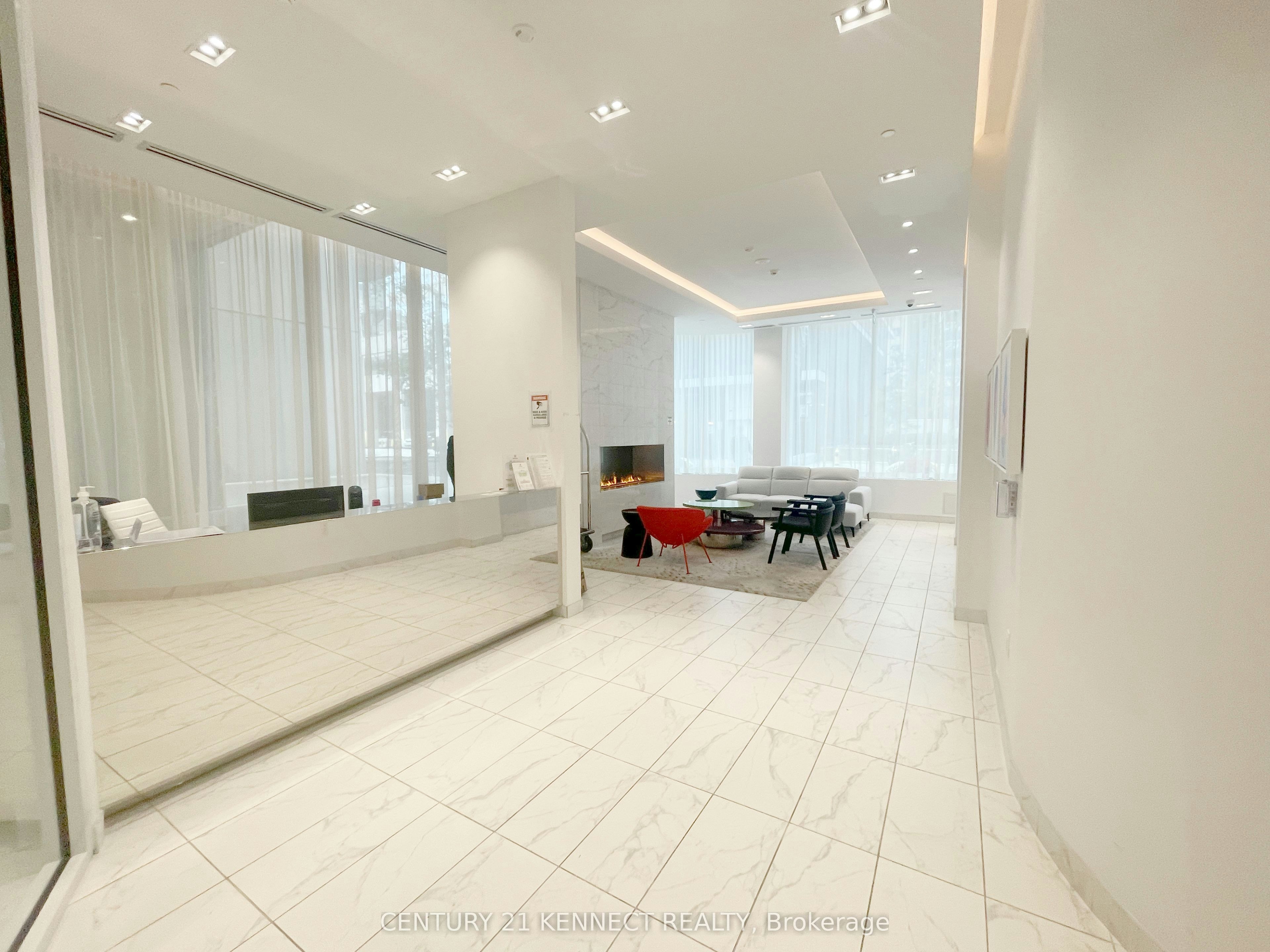 720-238 Simcoe Street, Toronto, ON, M5T 1T4 - 2