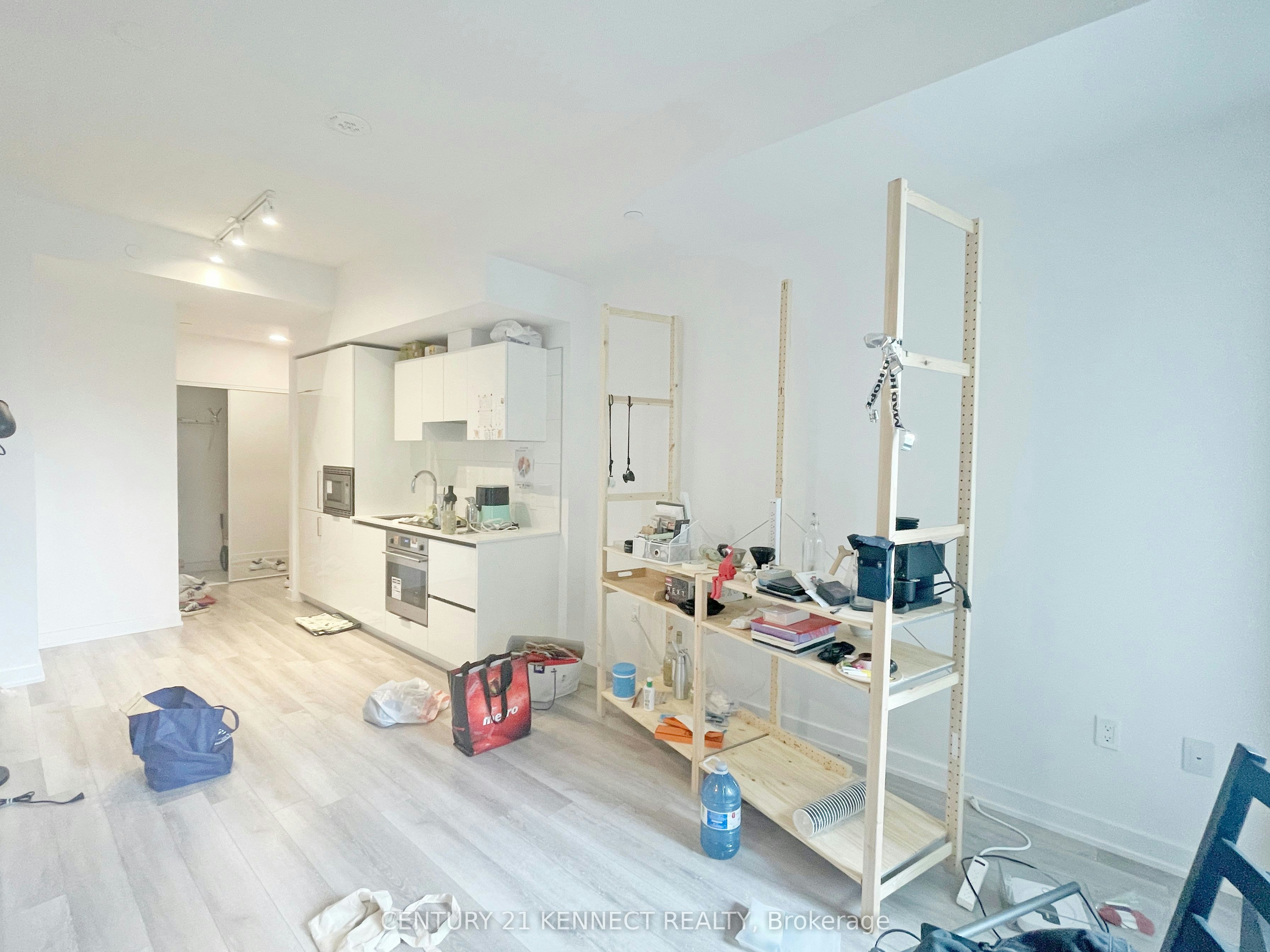 720-238 Simcoe Street, Toronto, ON, M5T 1T4 - 7