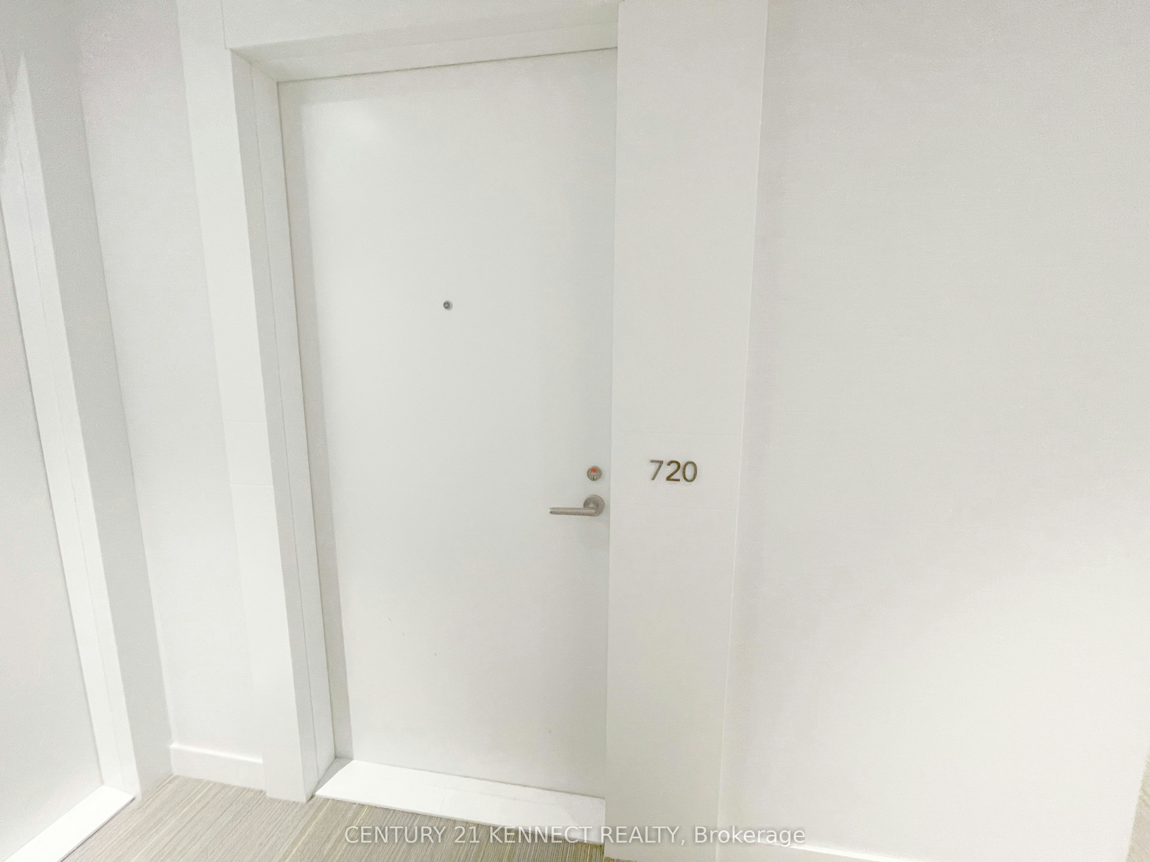 720-238 Simcoe Street, Toronto, ON, M5T 1T4 - 5