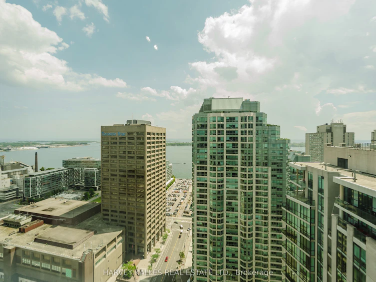 3211-16 Yonge Street, Toronto, ON, M5E 2A1 - 12