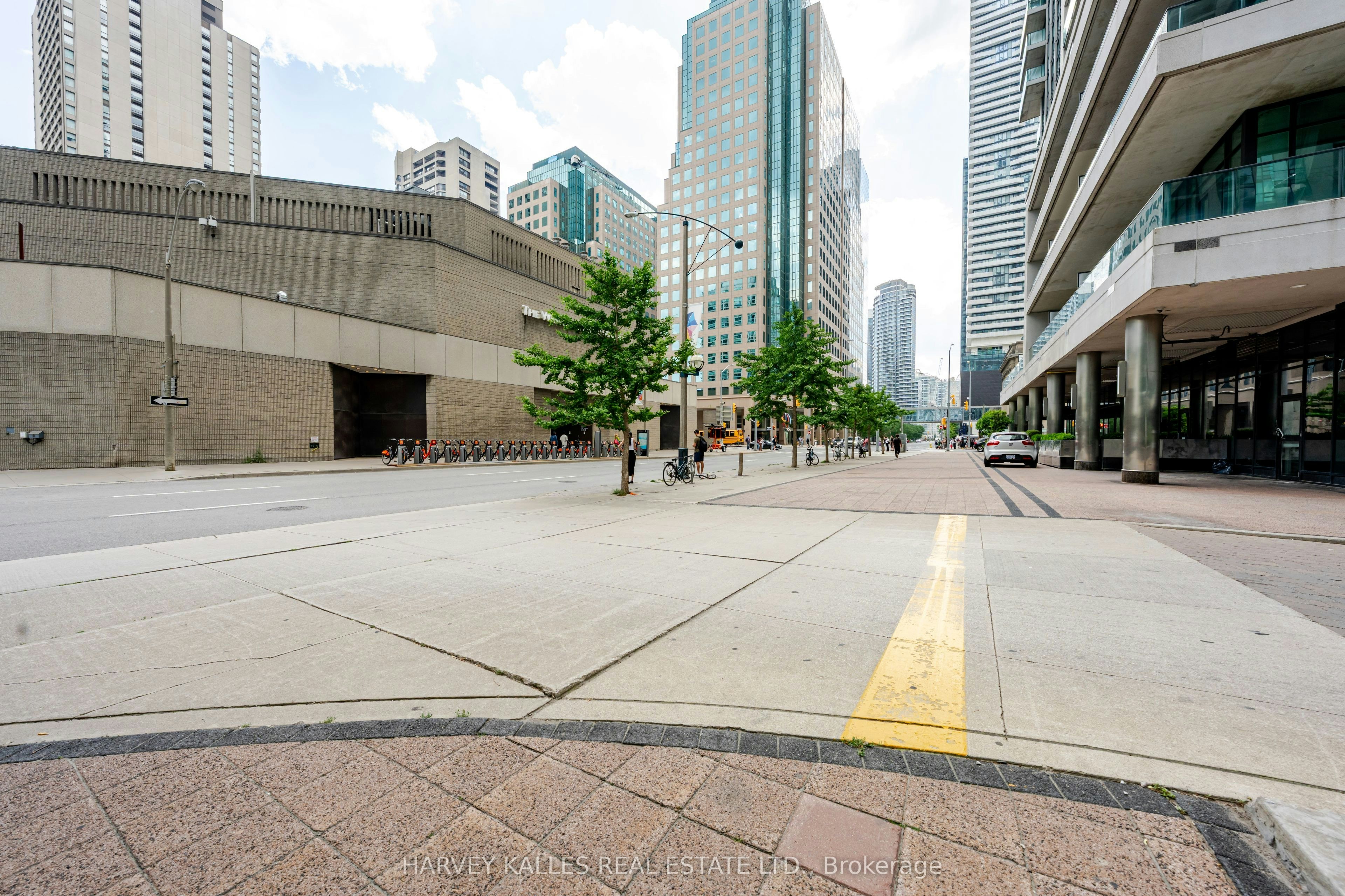 3211-16 Yonge Street, Toronto, ON, M5E 2A1 - 34