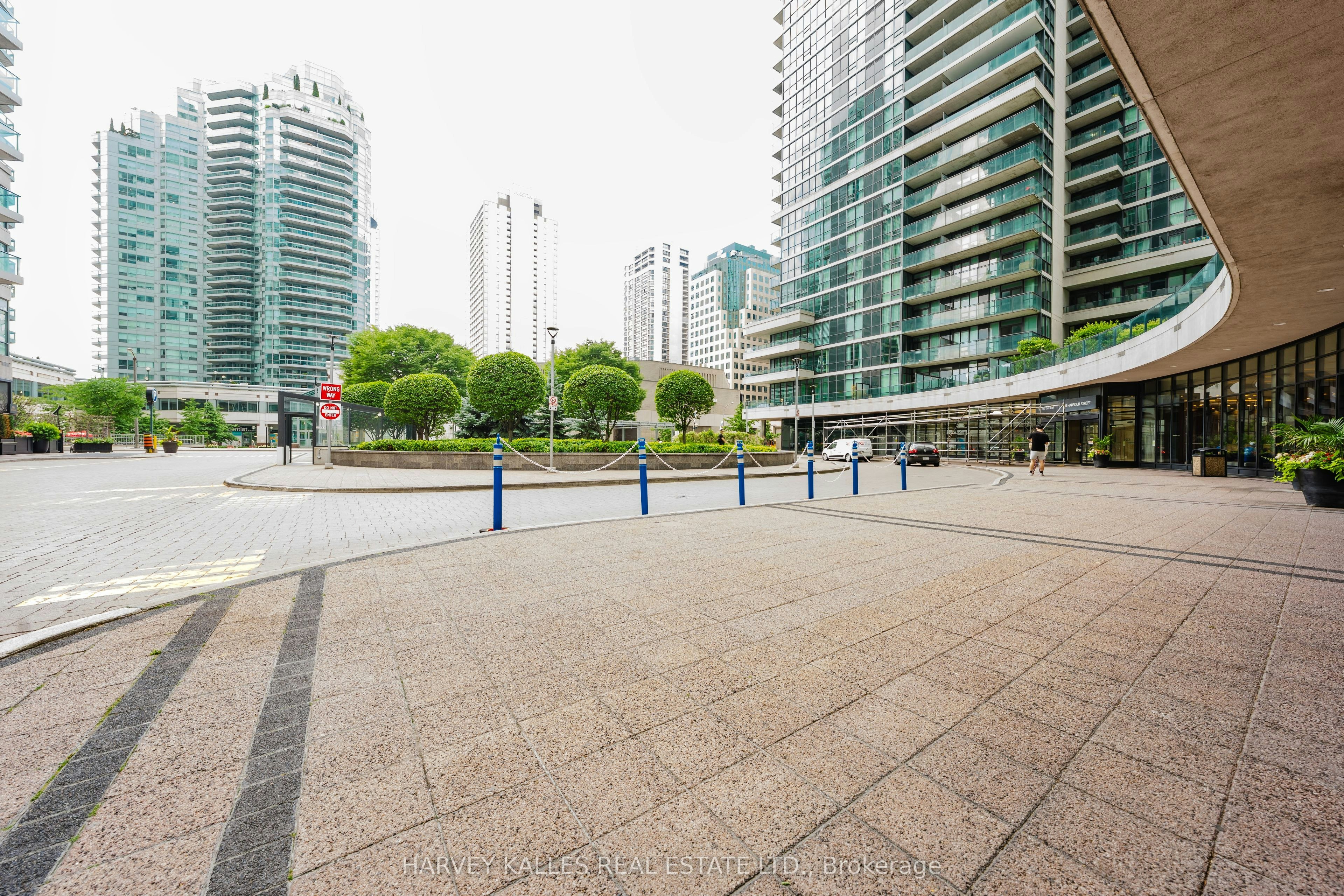 3211-16 Yonge Street, Toronto, ON, M5E 2A1 - 39