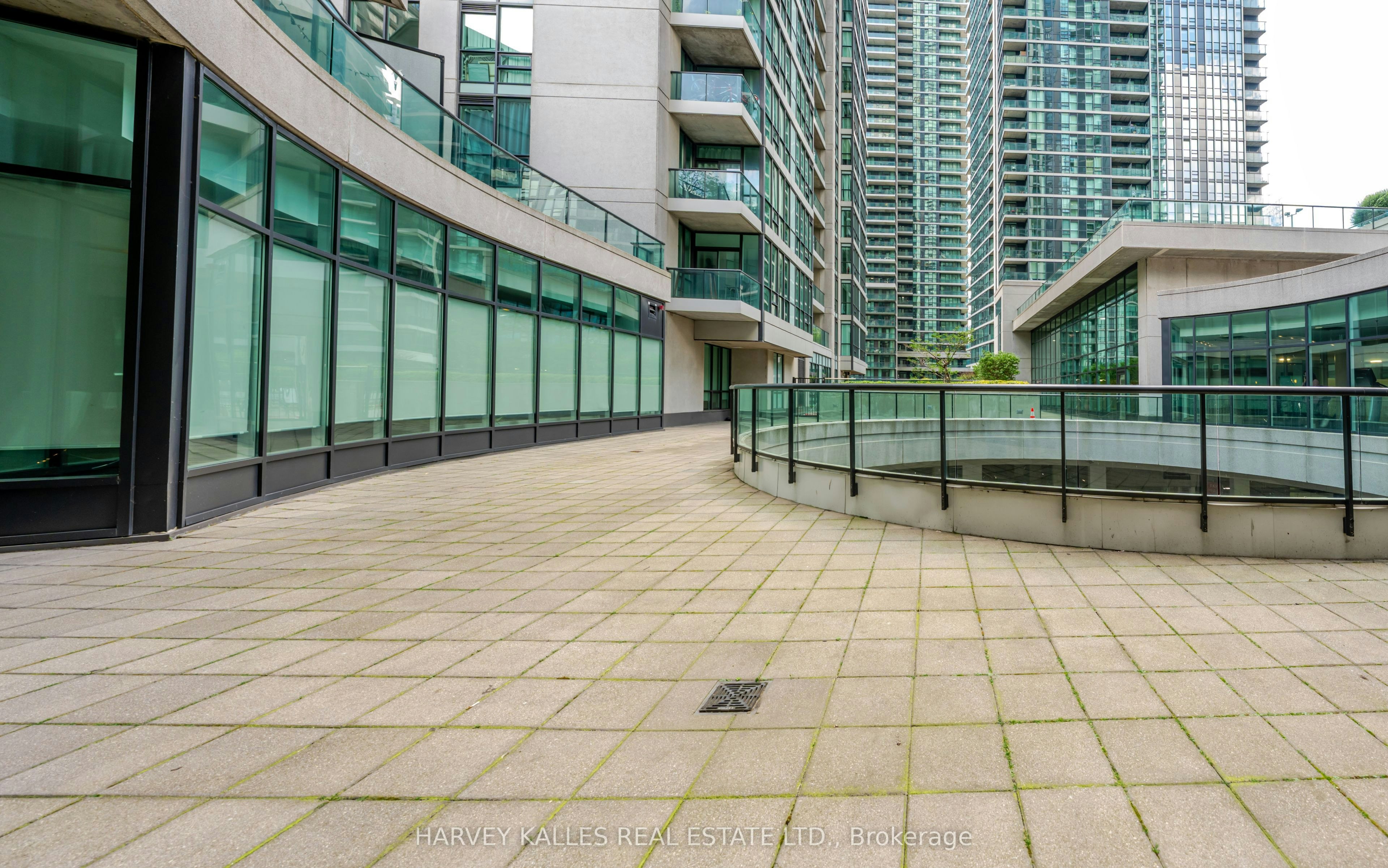 3211-16 Yonge Street, Toronto, ON, M5E 2A1 - 32