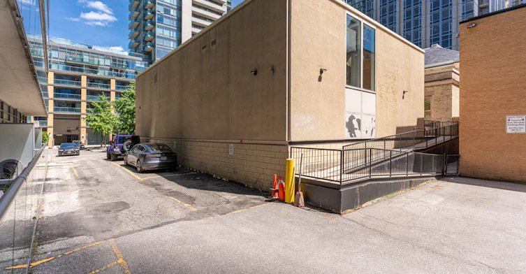 104-21 Scollard Street, Toronto, ON, M5R 1G1 - 38