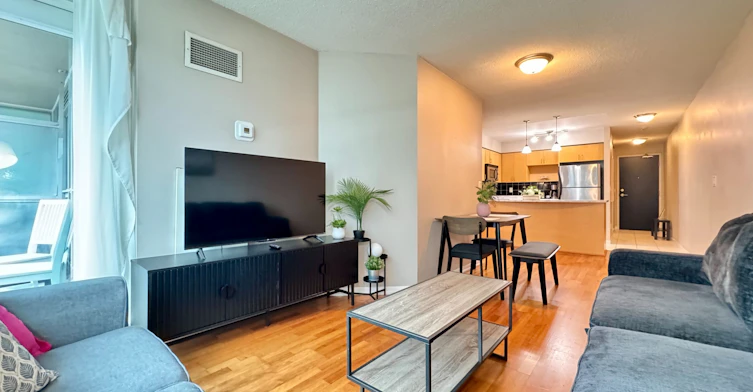 1715-18 Yonge Street, Toronto, ON, M5E 1Z8 - 5