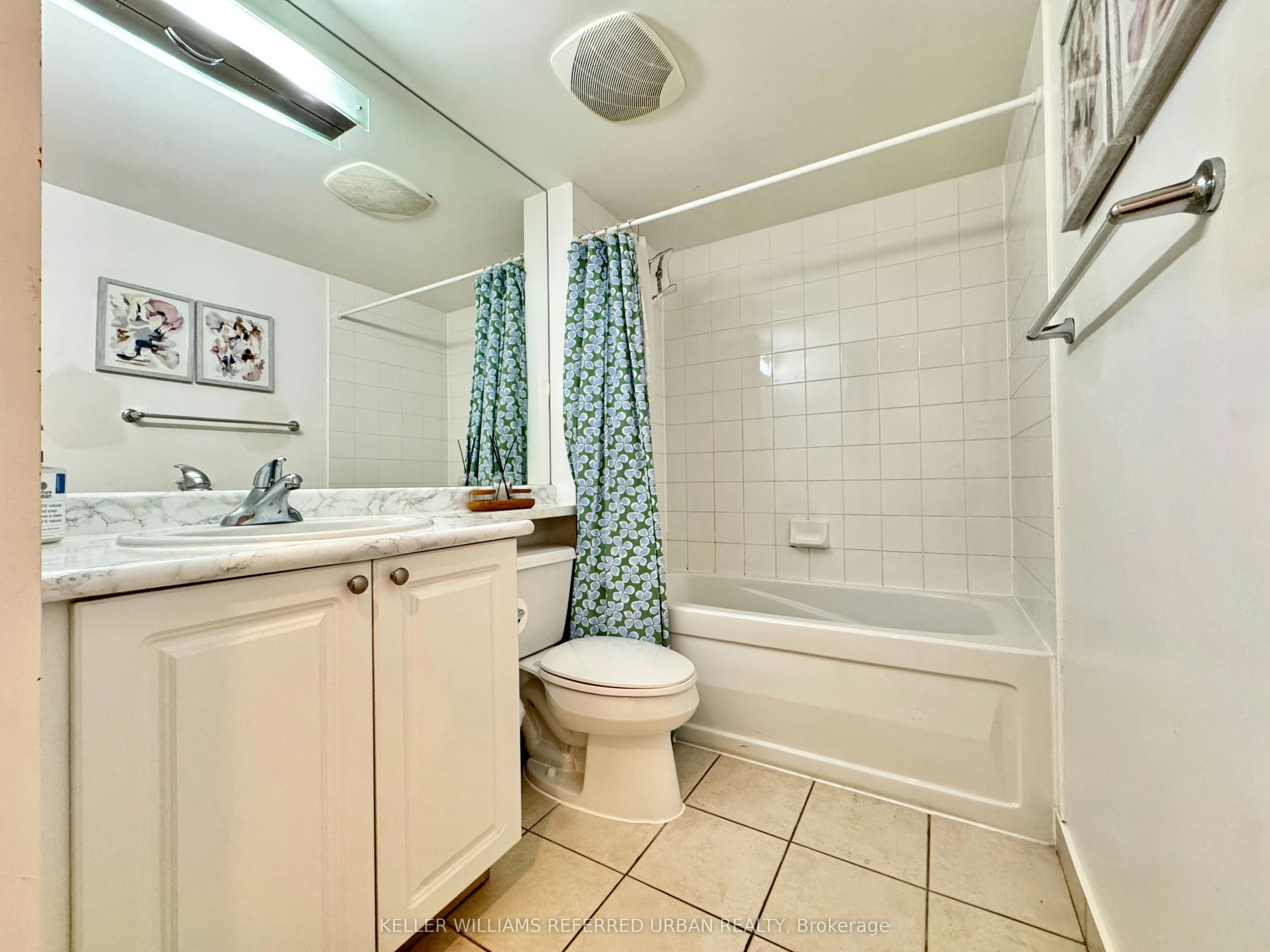 1715-18 Yonge Street, Toronto, ON, M5E 1Z8 - 8