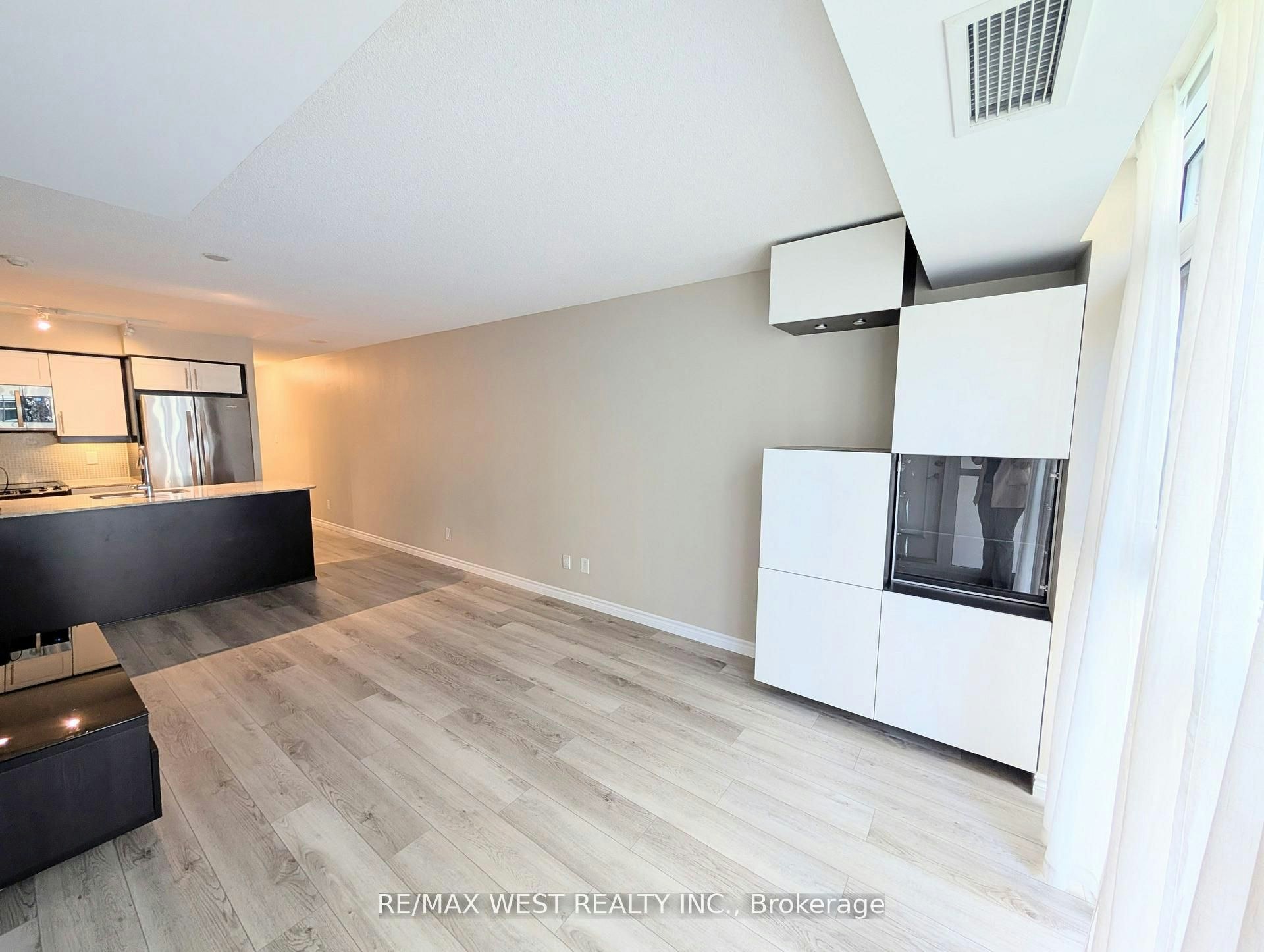 342-38 Grand Magazine Street, Toronto, ON, M5V 0B1 - 11