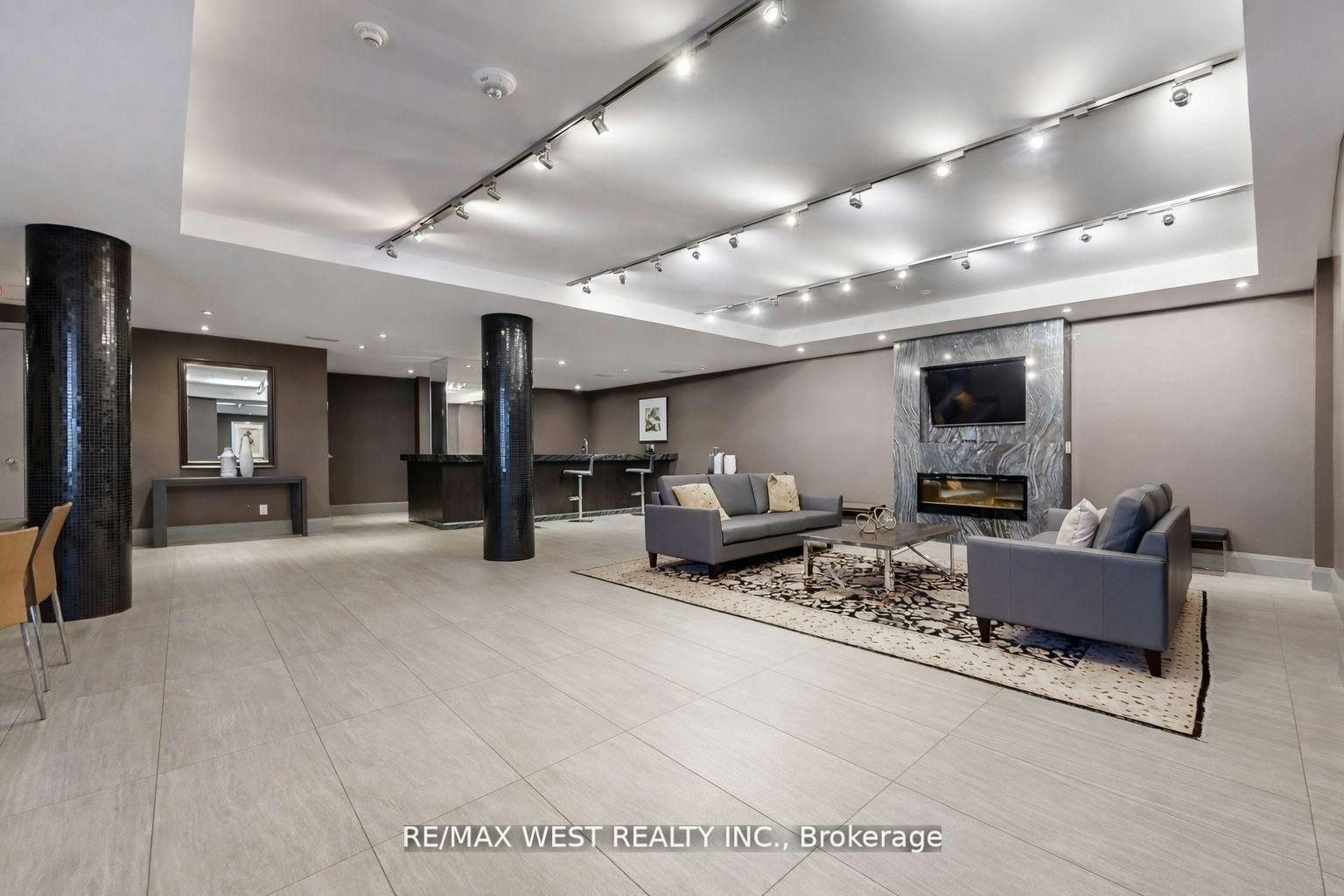342-38 Grand Magazine Street, Toronto, ON, M5V 0B1 - 32