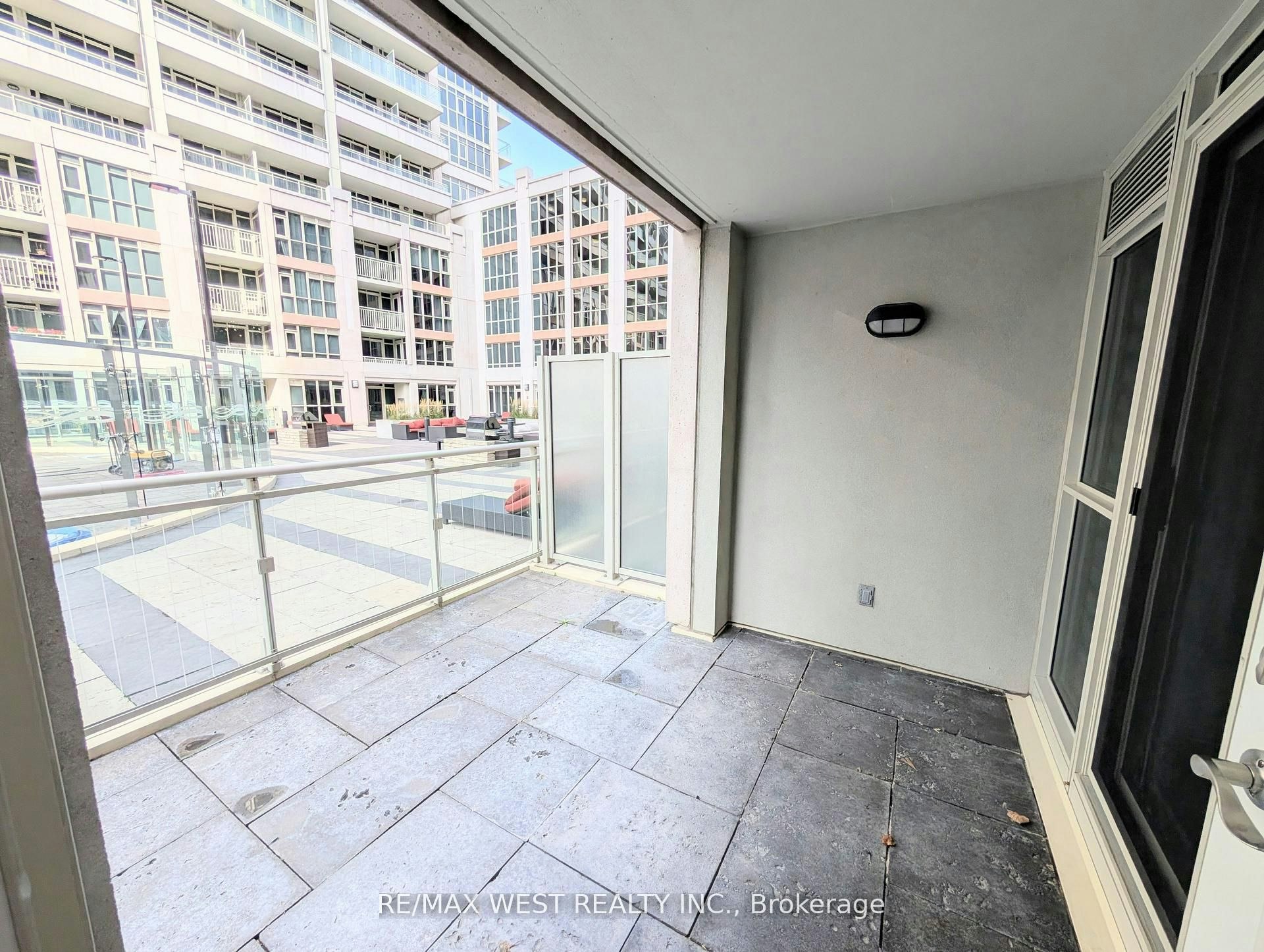 342-38 Grand Magazine Street, Toronto, ON, M5V 0B1 - 24